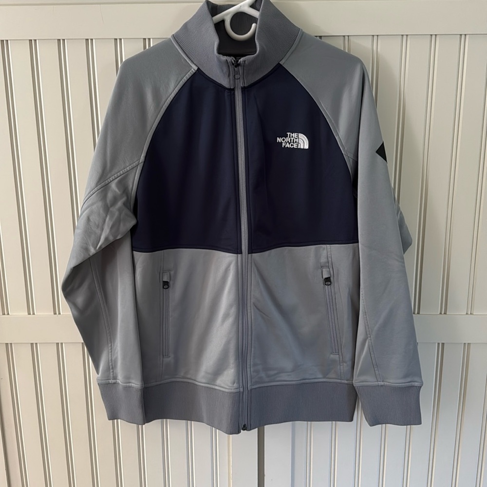 The North Face Men's Two-Tone Gray and Black Jacket